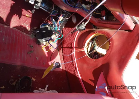 1968 Cadillac Deville z USA, uszkodzony, nr VIN 000000000F8156270